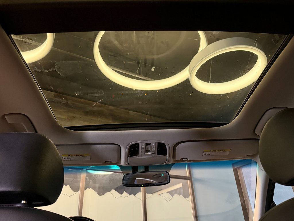 2018 Kia Cadenza Premium