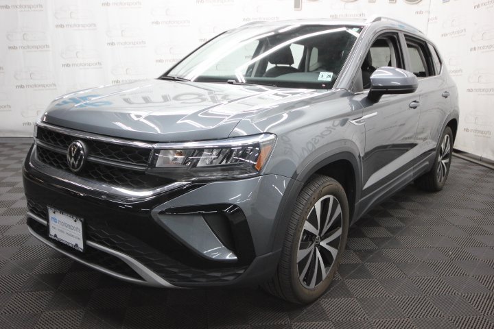 2023 Volkswagen Taos SE 4Motion