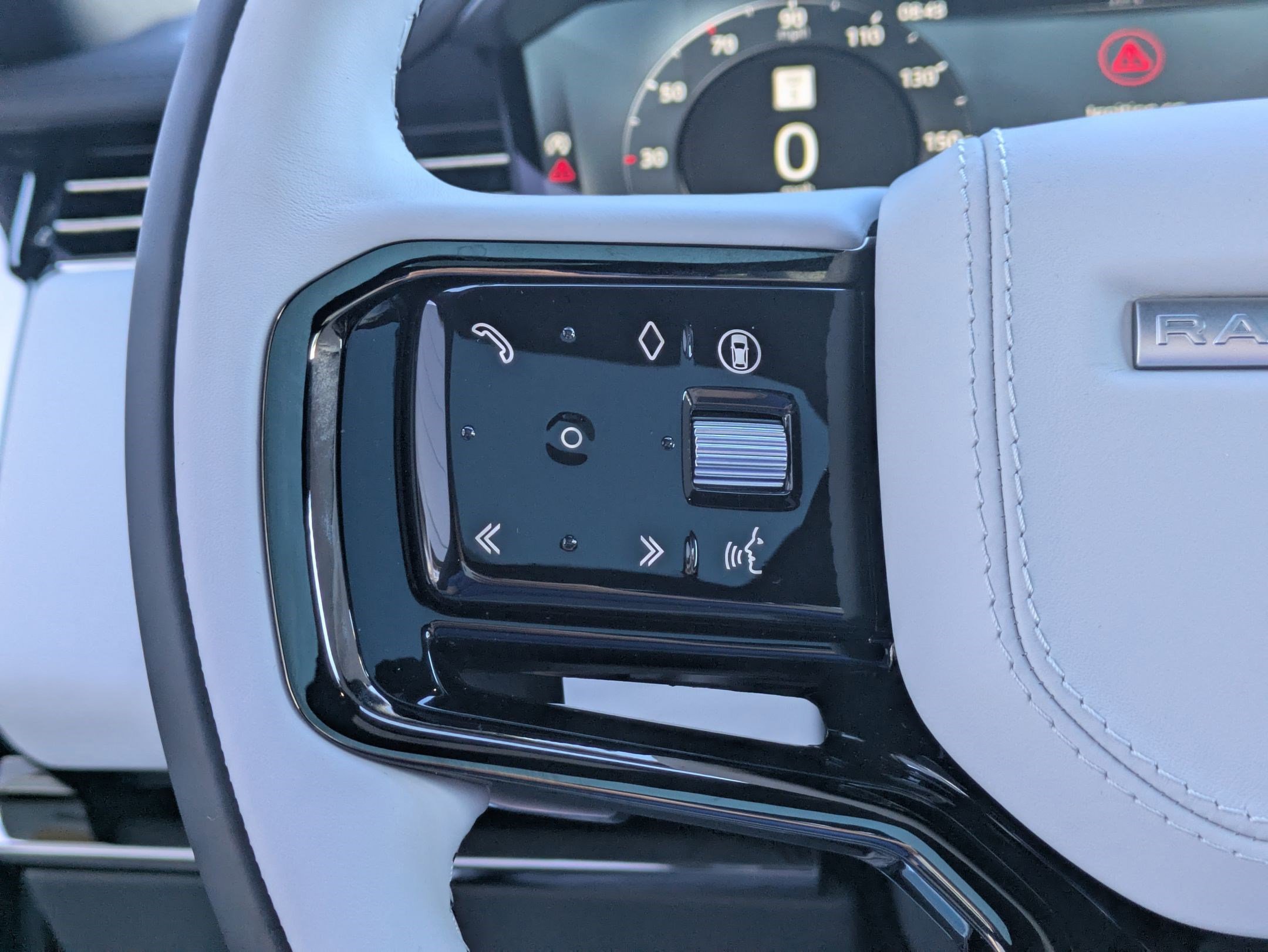 2026 Land Rover Range Rover Sport Dynamic SE