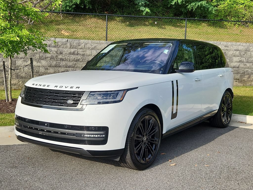 Used 2022 Land Rover Range Rover Long Wheelbase SE