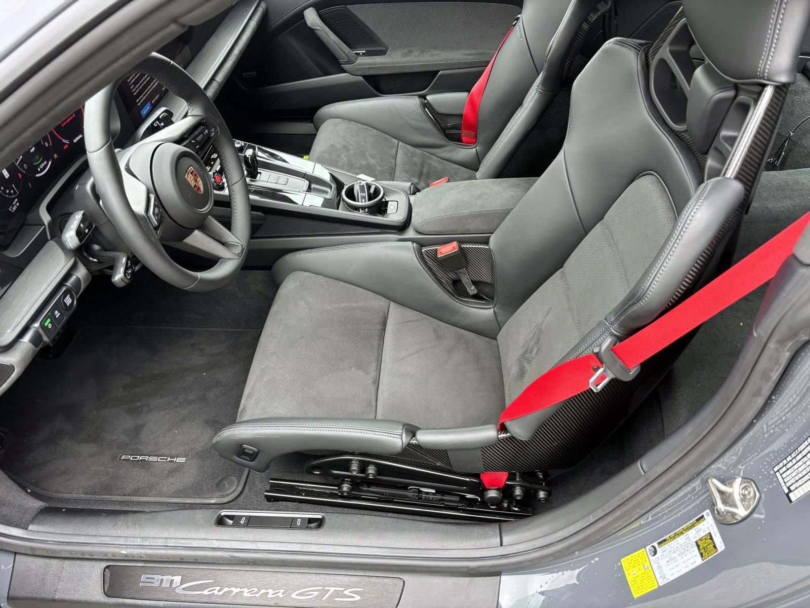 2026 Porsche 911 Carrera GTS