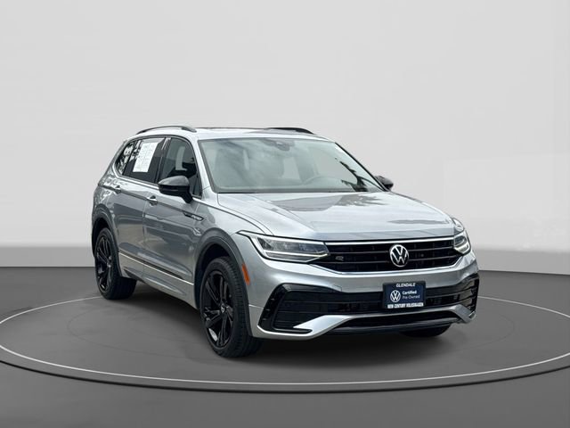 Certified 2023 Volkswagen Tiguan SE R-Line