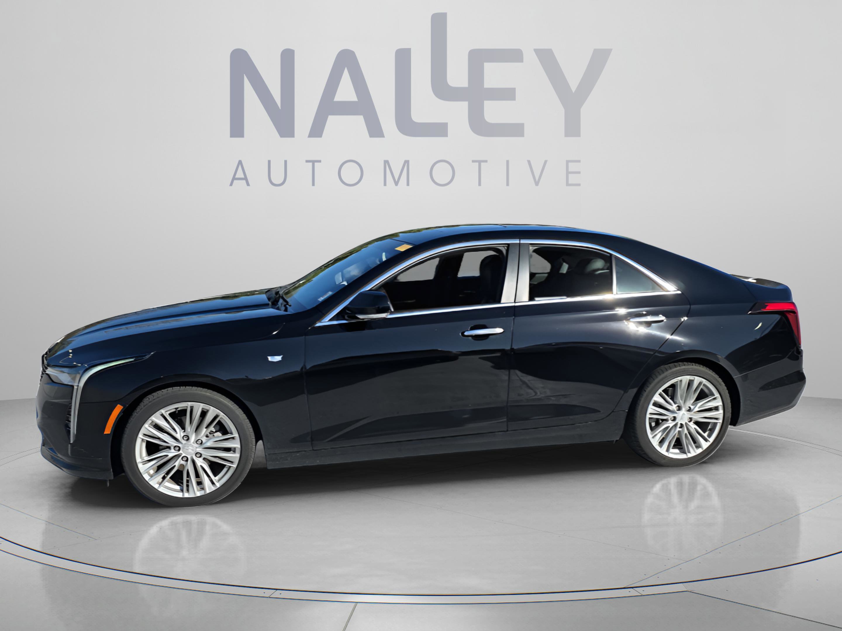 2022 Cadillac CT4 Premium Luxury