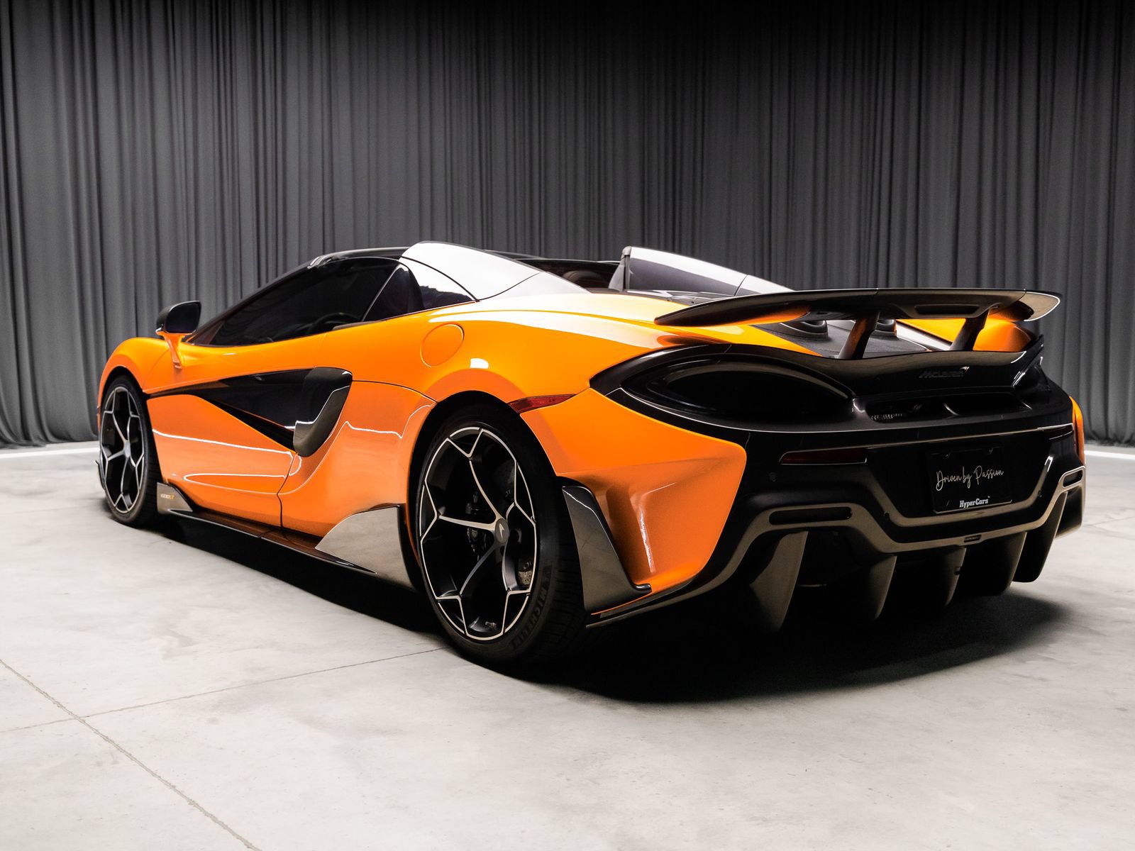 Used 2020 McLaren 600LT Spider photo 33