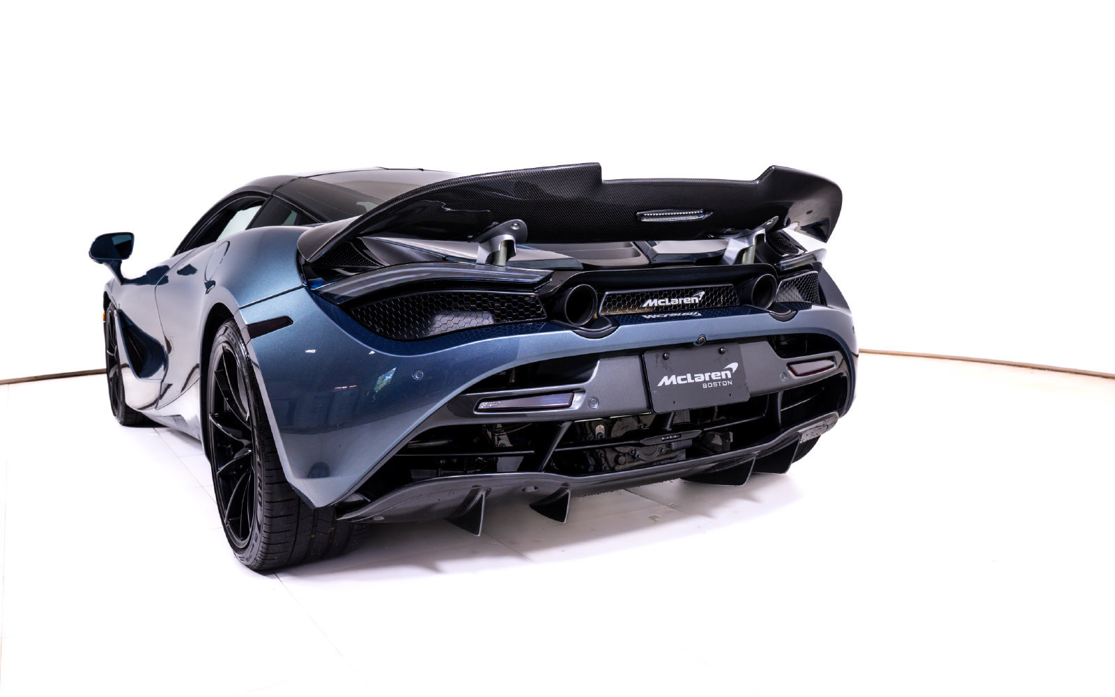 Used 2019 McLaren 720S photo 11