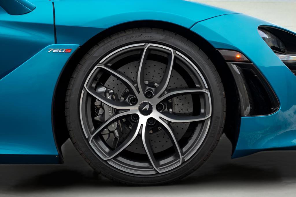 Used 2019 McLaren 720S Luxury photo 26