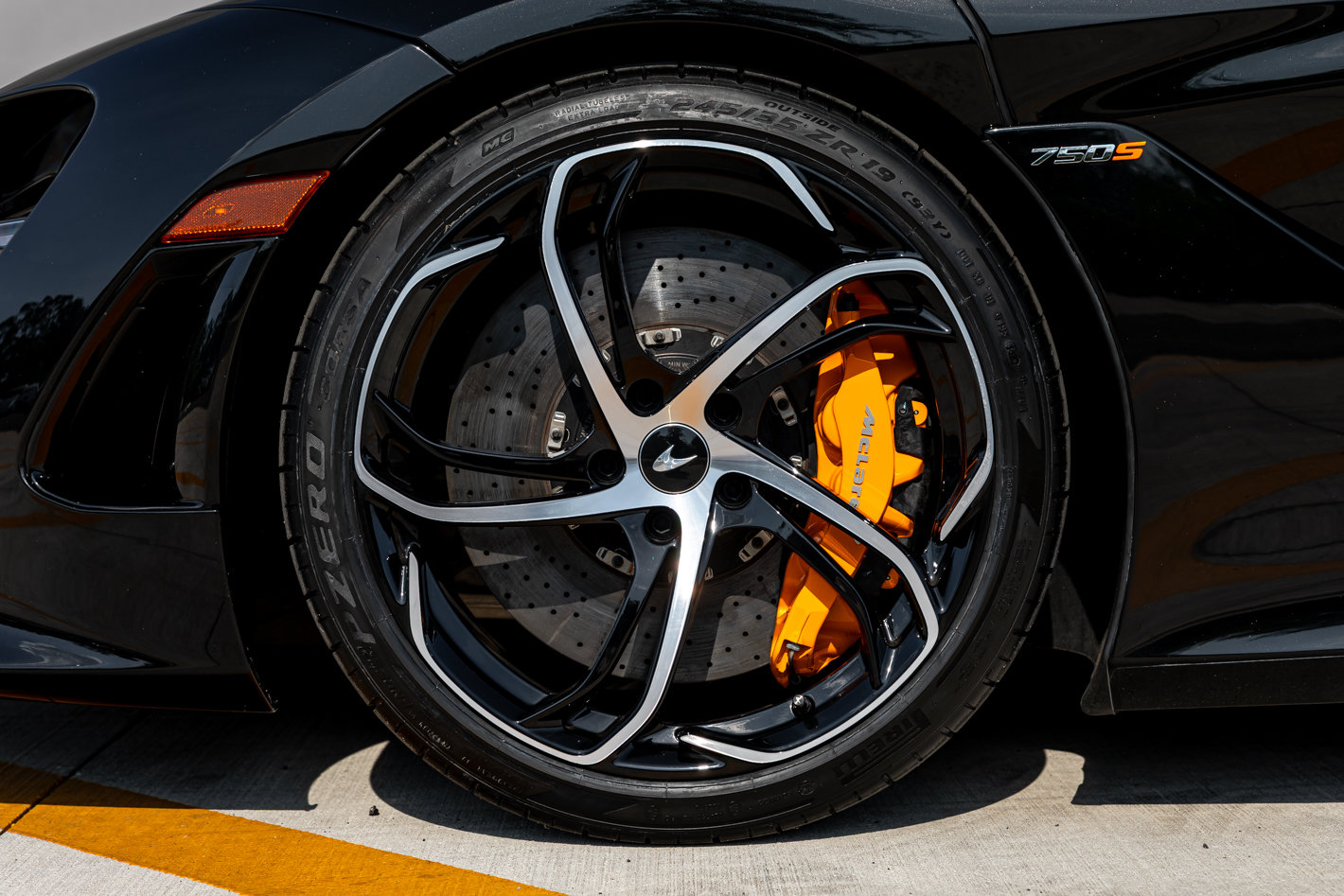 Used 2024 McLaren 750S photo 15