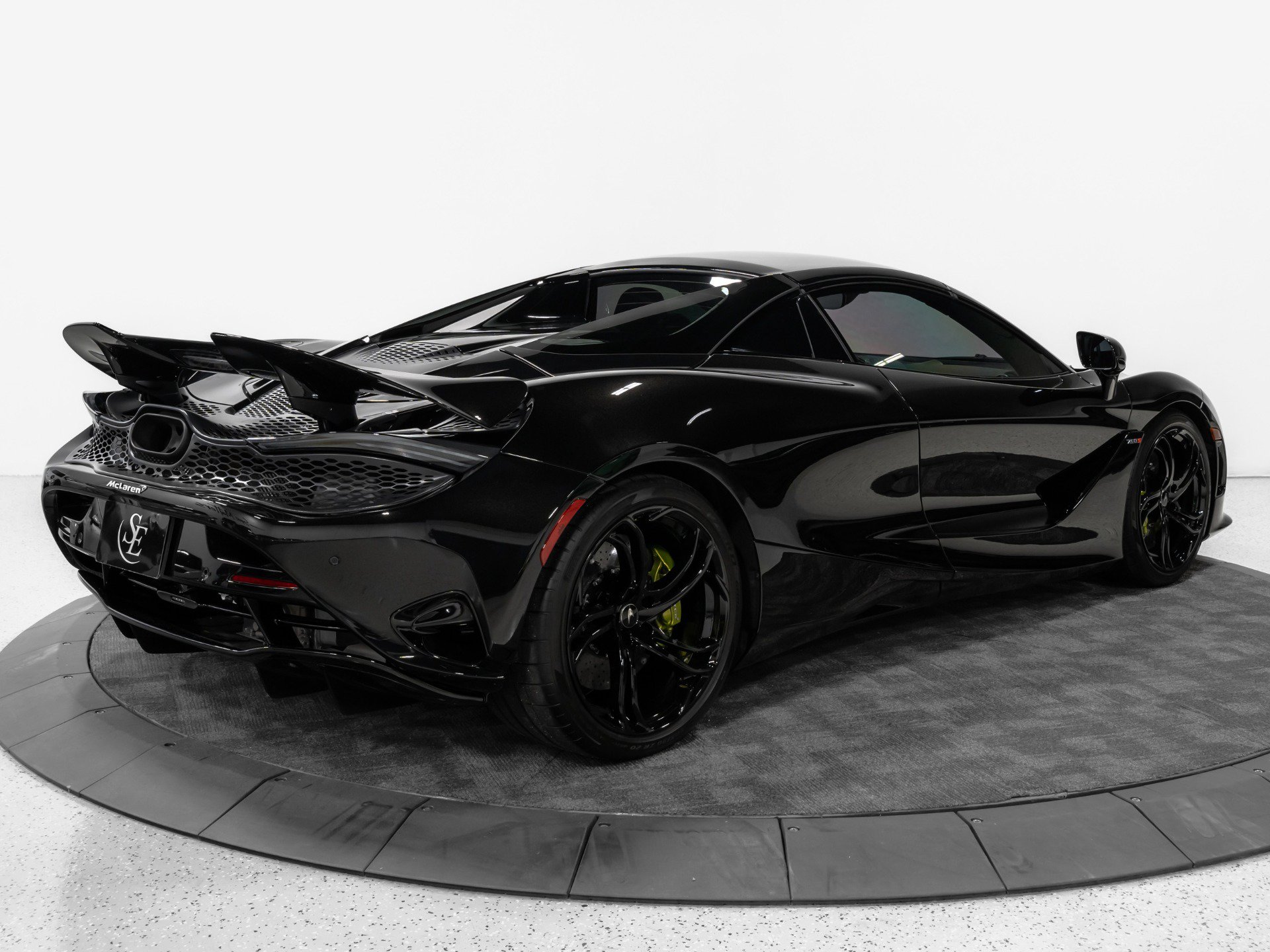 Used 2025 McLaren 750S Spider photo 26