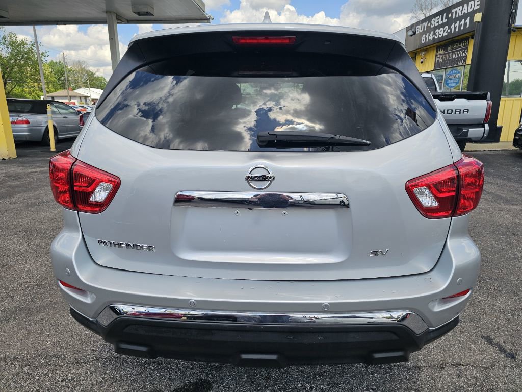 2020 Nissan Pathfinder SV