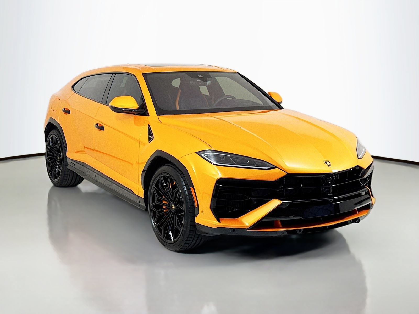 Used 2025 Lamborghini Urus SE