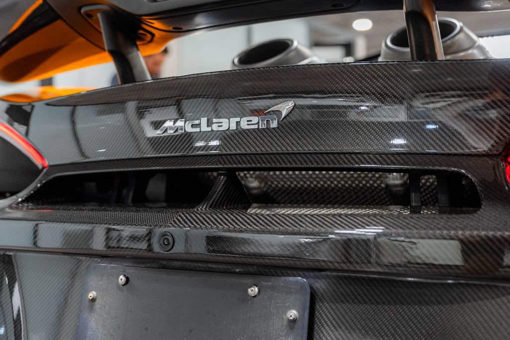 Used 2019 McLaren 600LT photo 40