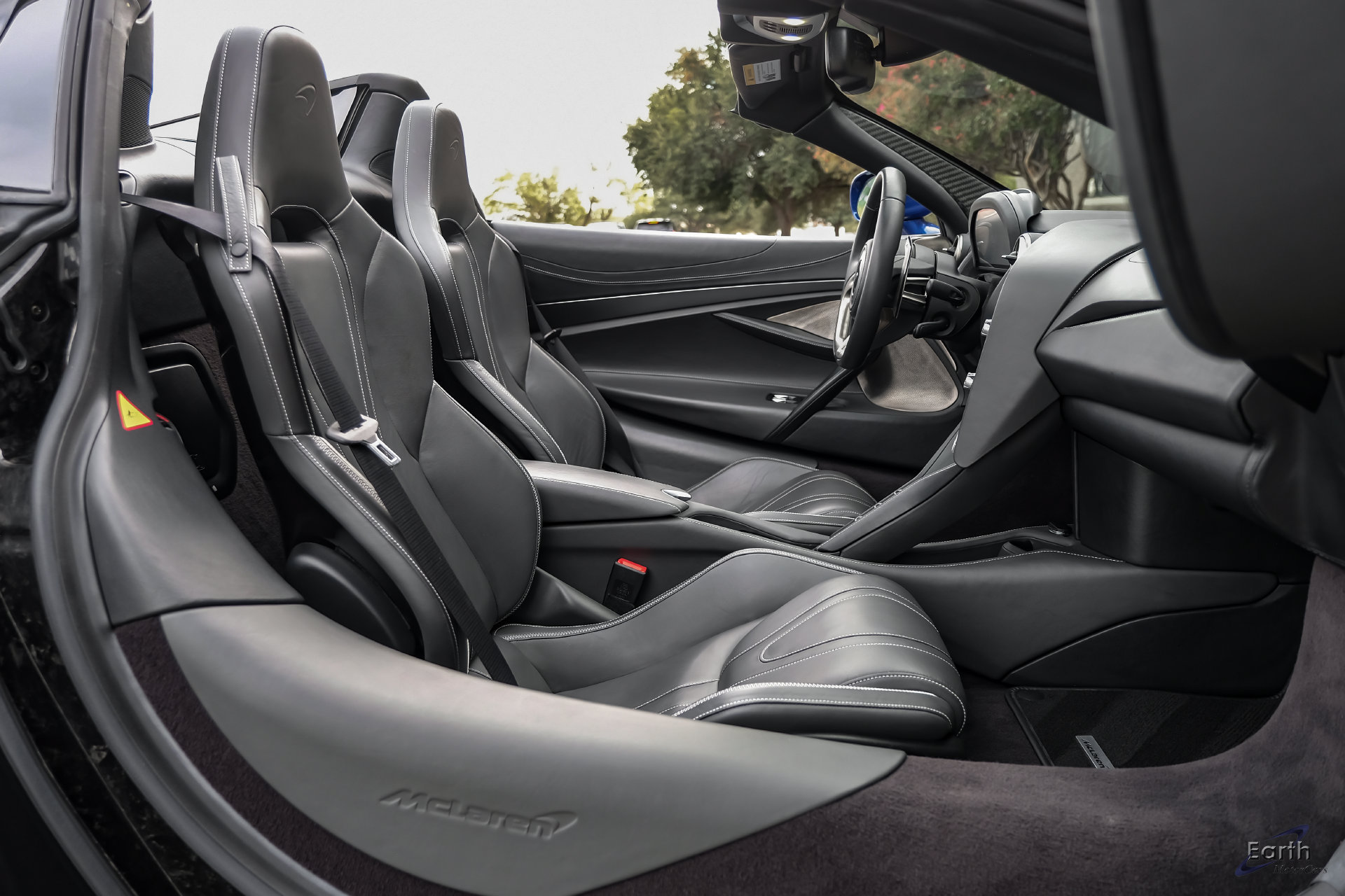Used 2022 McLaren 720S Spider photo 59