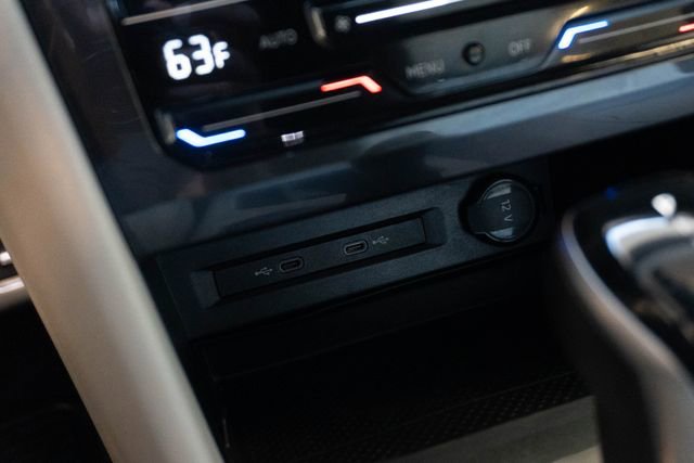 2022 Volkswagen Tiguan SE R-Line