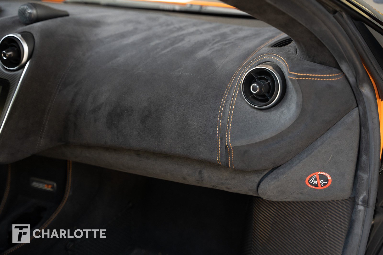 Used 2019 McLaren 600LT photo 33