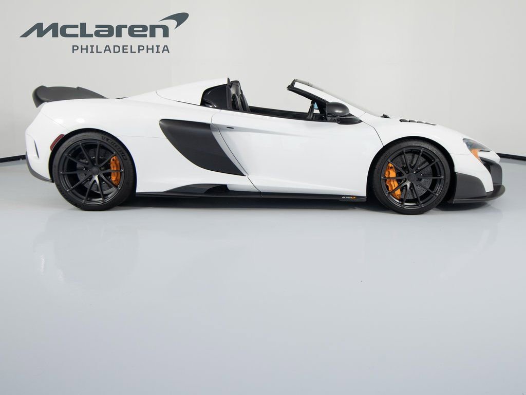 Used 2016 McLaren 675LT Spider 5