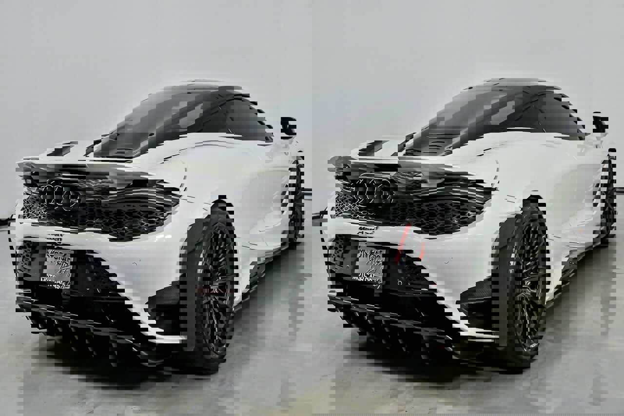 Used 2021 McLaren 765LT photo 16