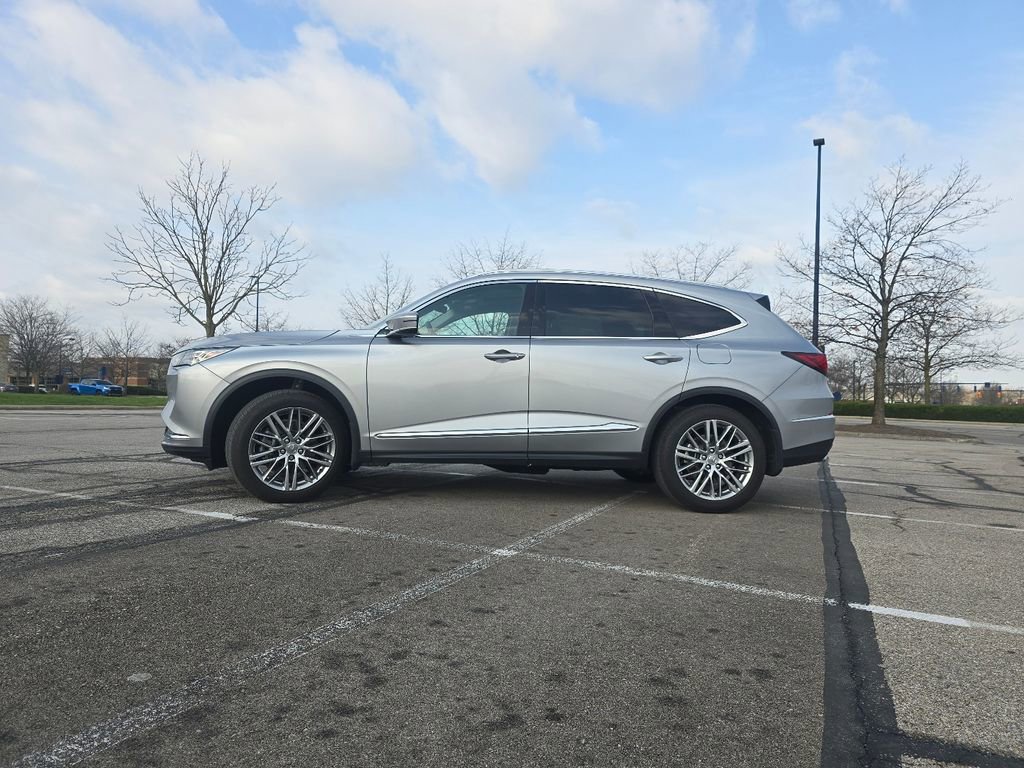 2023 Acura MDX SH-AWD w/ Advance Package
