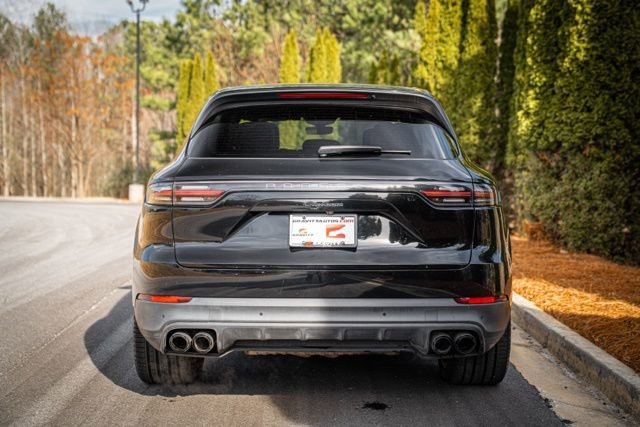 2022 Porsche Cayenne Platinum Edition