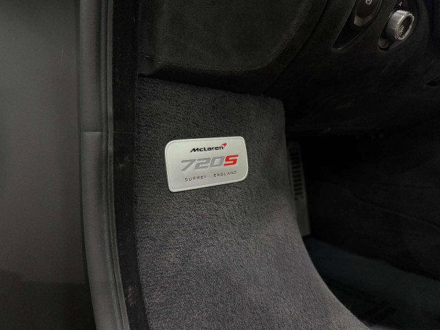 Used 2018 McLaren 720S Performance photo 43