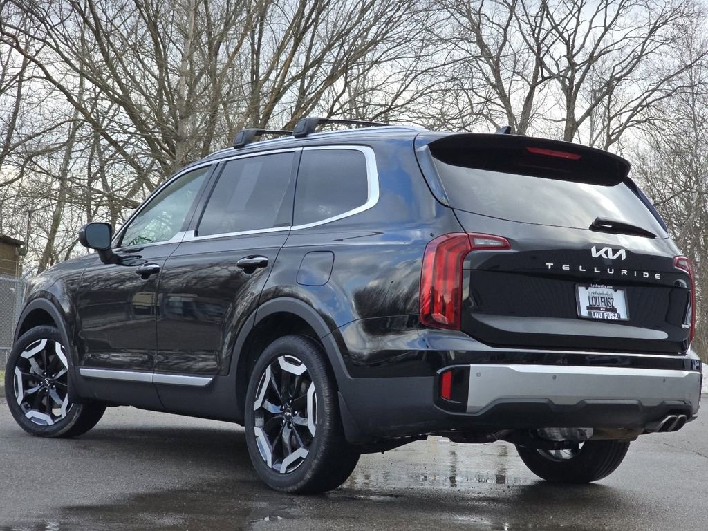 2023 Kia Telluride S