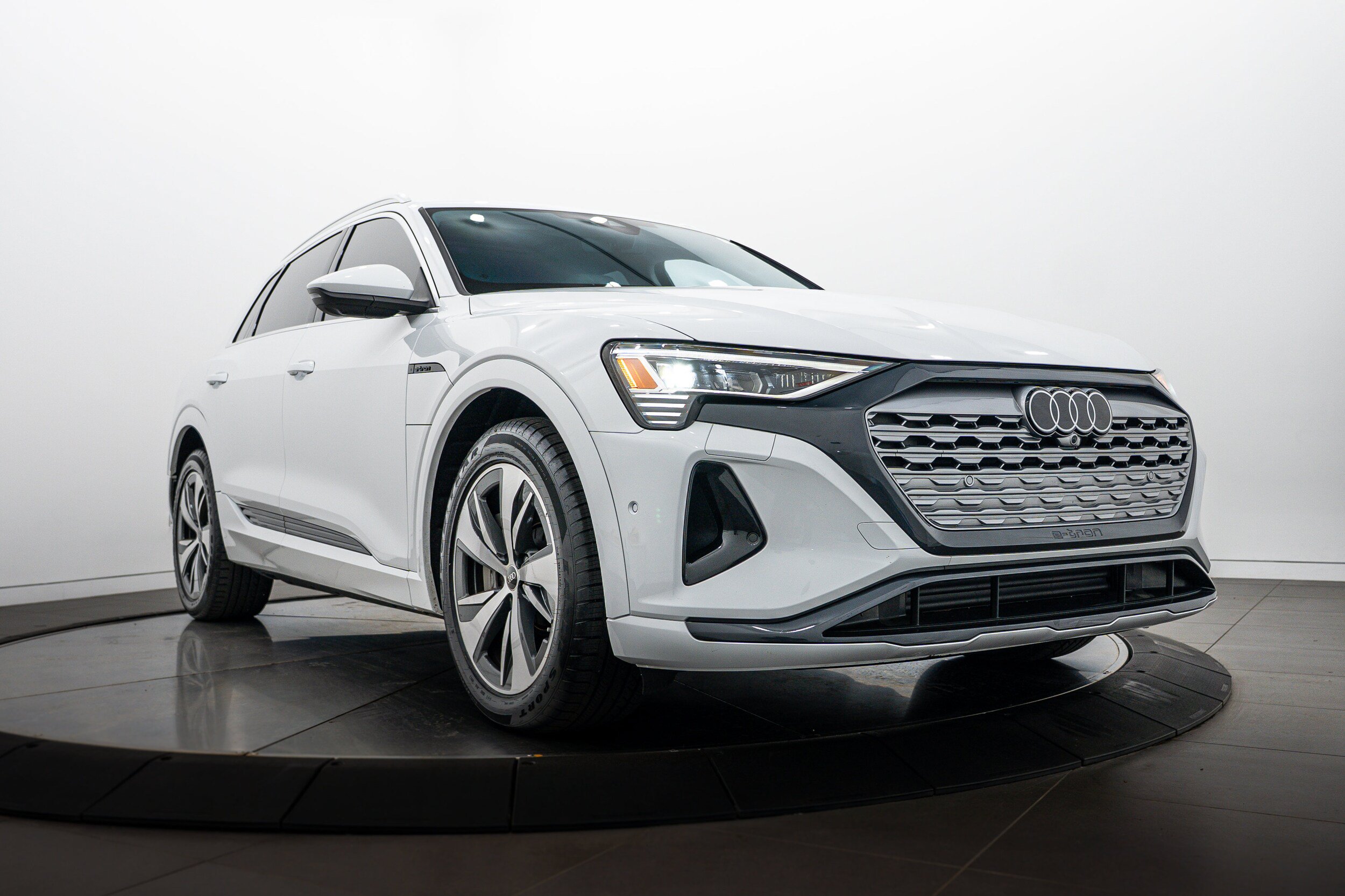 Certified 2024 Audi Q8 e-tron Premium Plus w/ Premium Plus Package