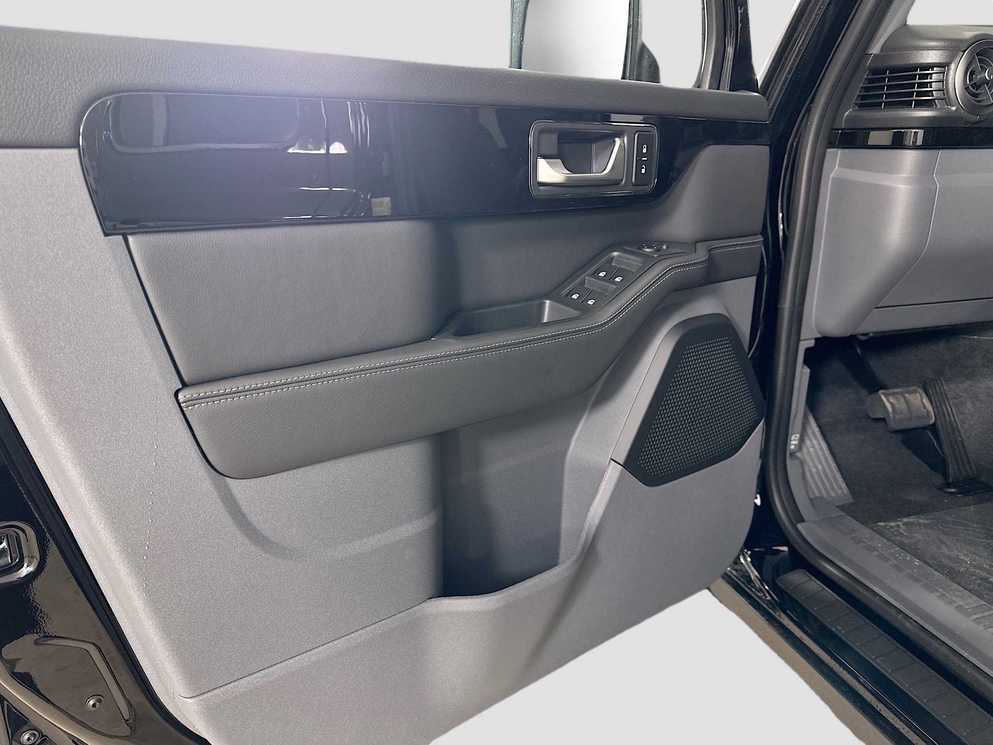 2026 INEOS Grenadier