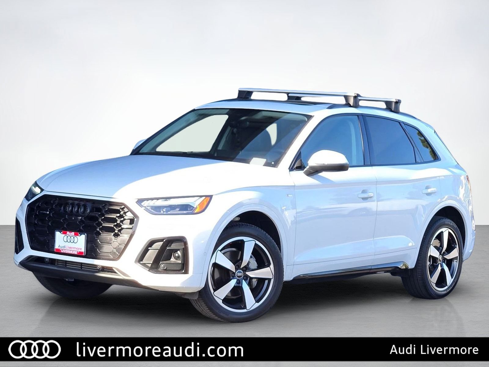 Used 2023 Audi Q5 2.0T Prestige w/ Prestige Package