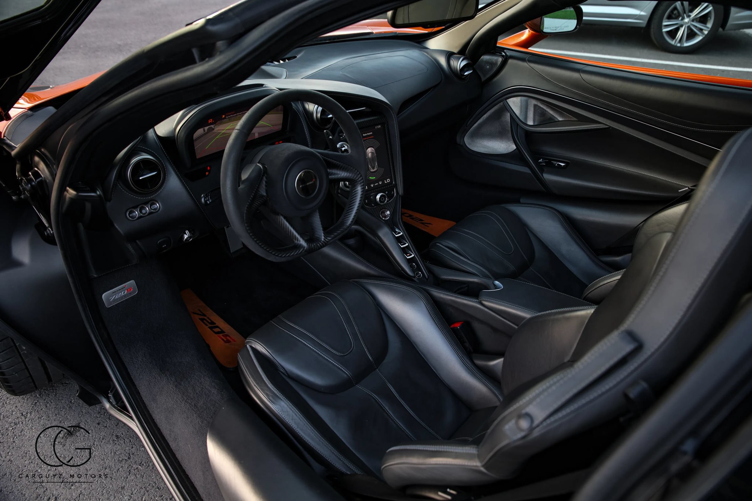 Used 2018 McLaren 720S photo 27