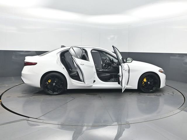 2021 Alfa Romeo Giulia Ti