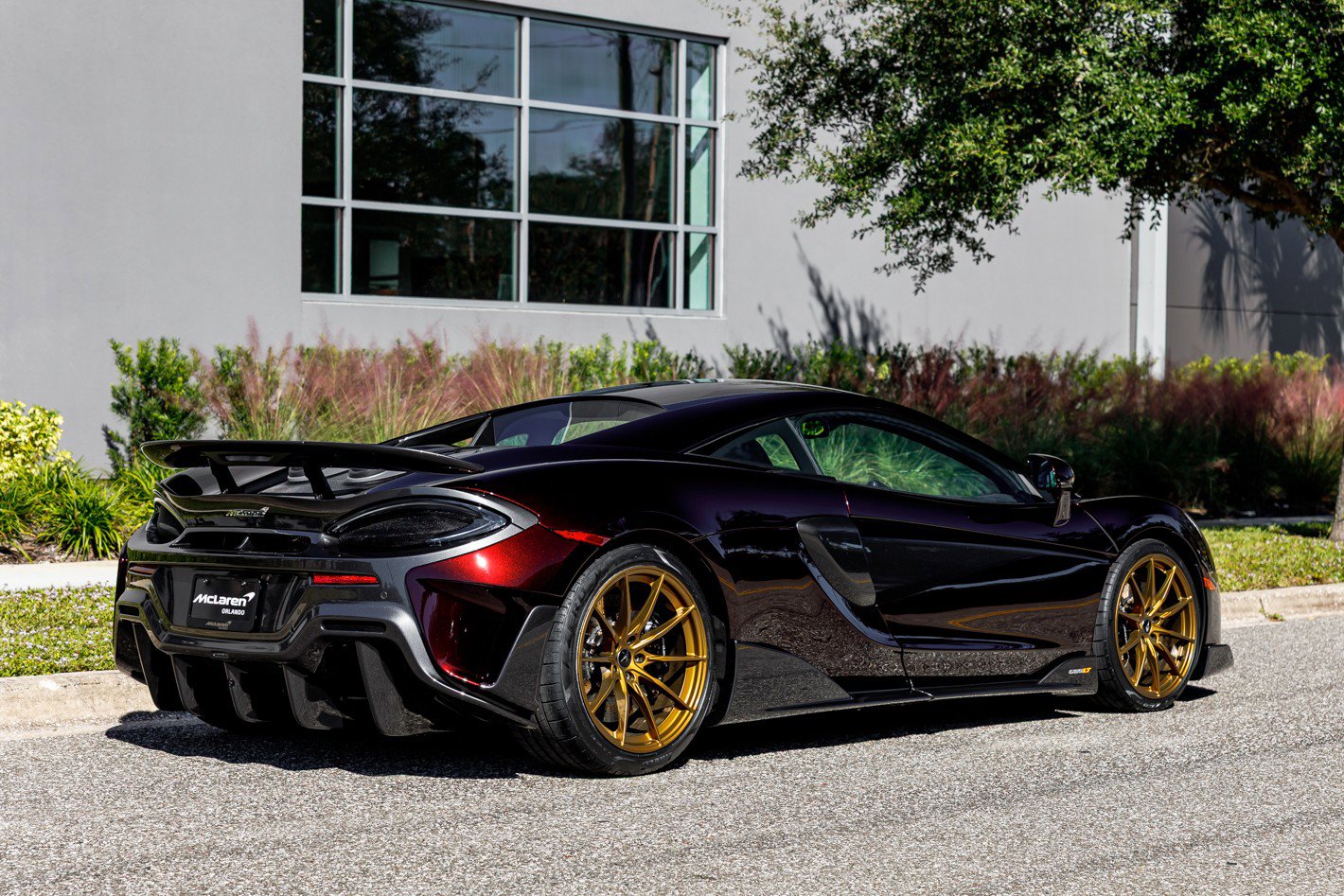 Used 2019 McLaren 600LT photo 14