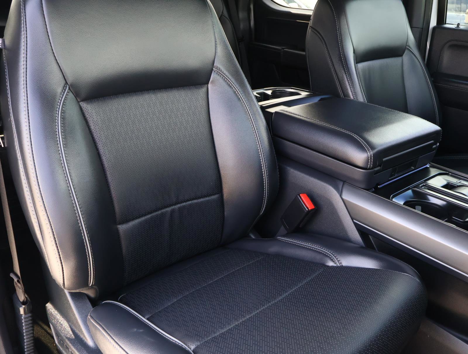 2025 Ford F150 Lariat