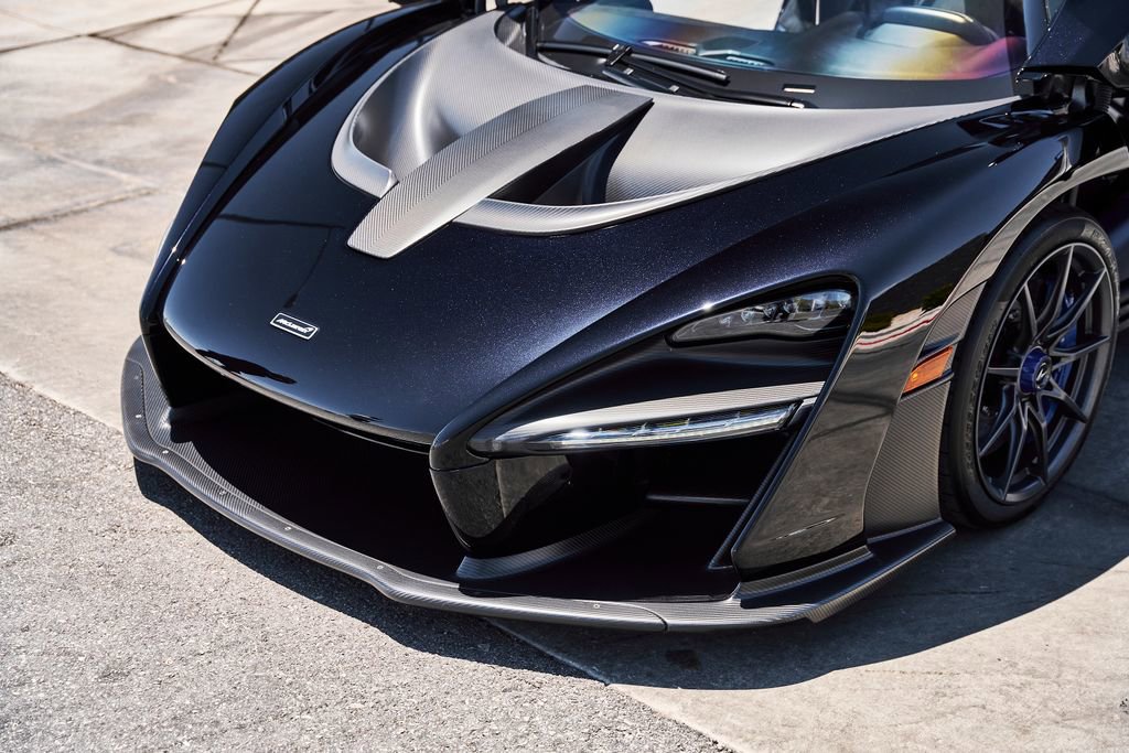 Used 2019 McLaren Senna photo 26