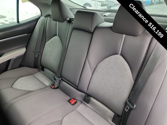 2022 Toyota Camry LE