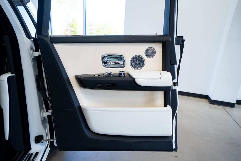 2019 Rolls-Royce Phantom Sedan