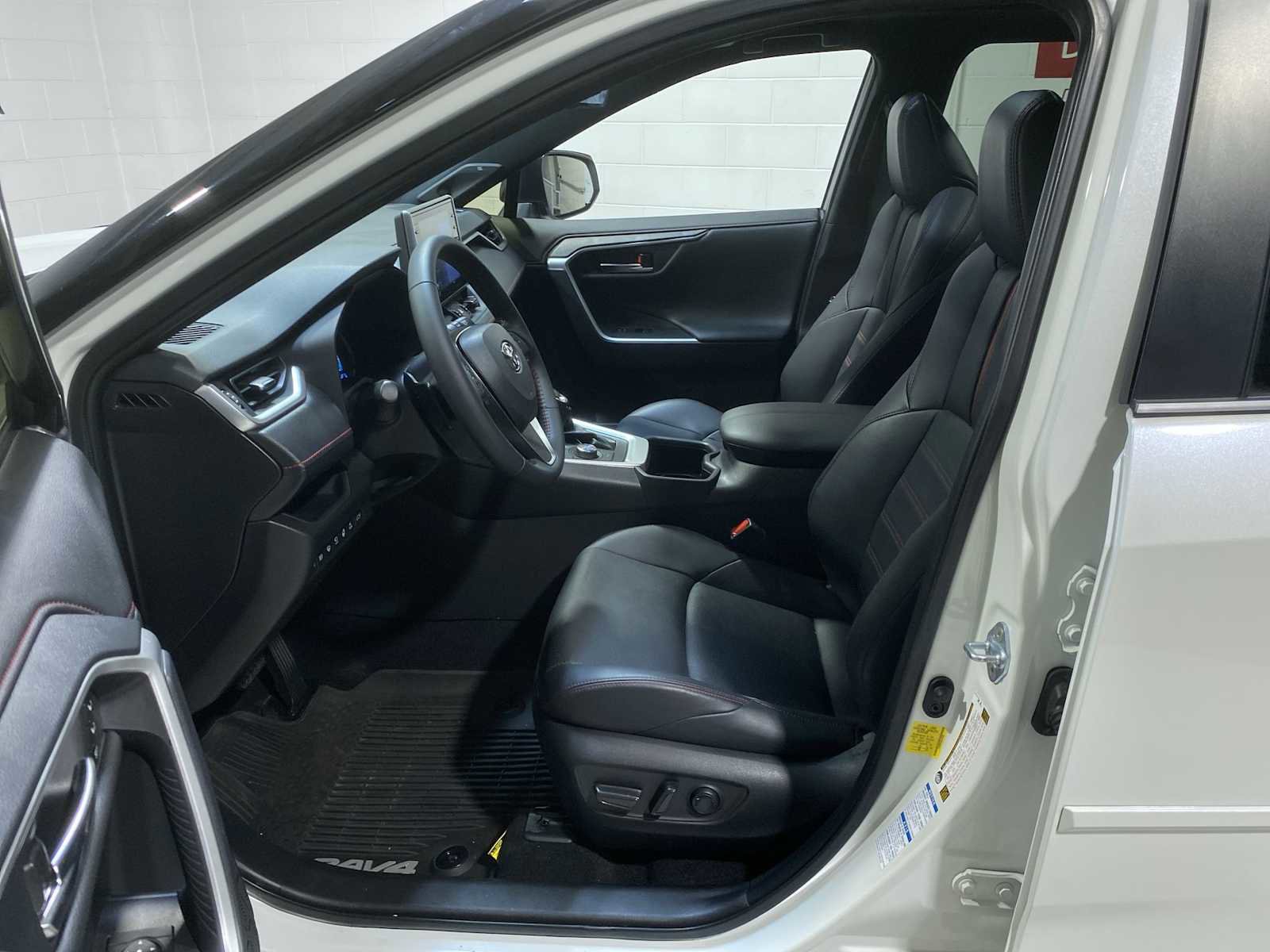 2022 Toyota RAV4 XSE