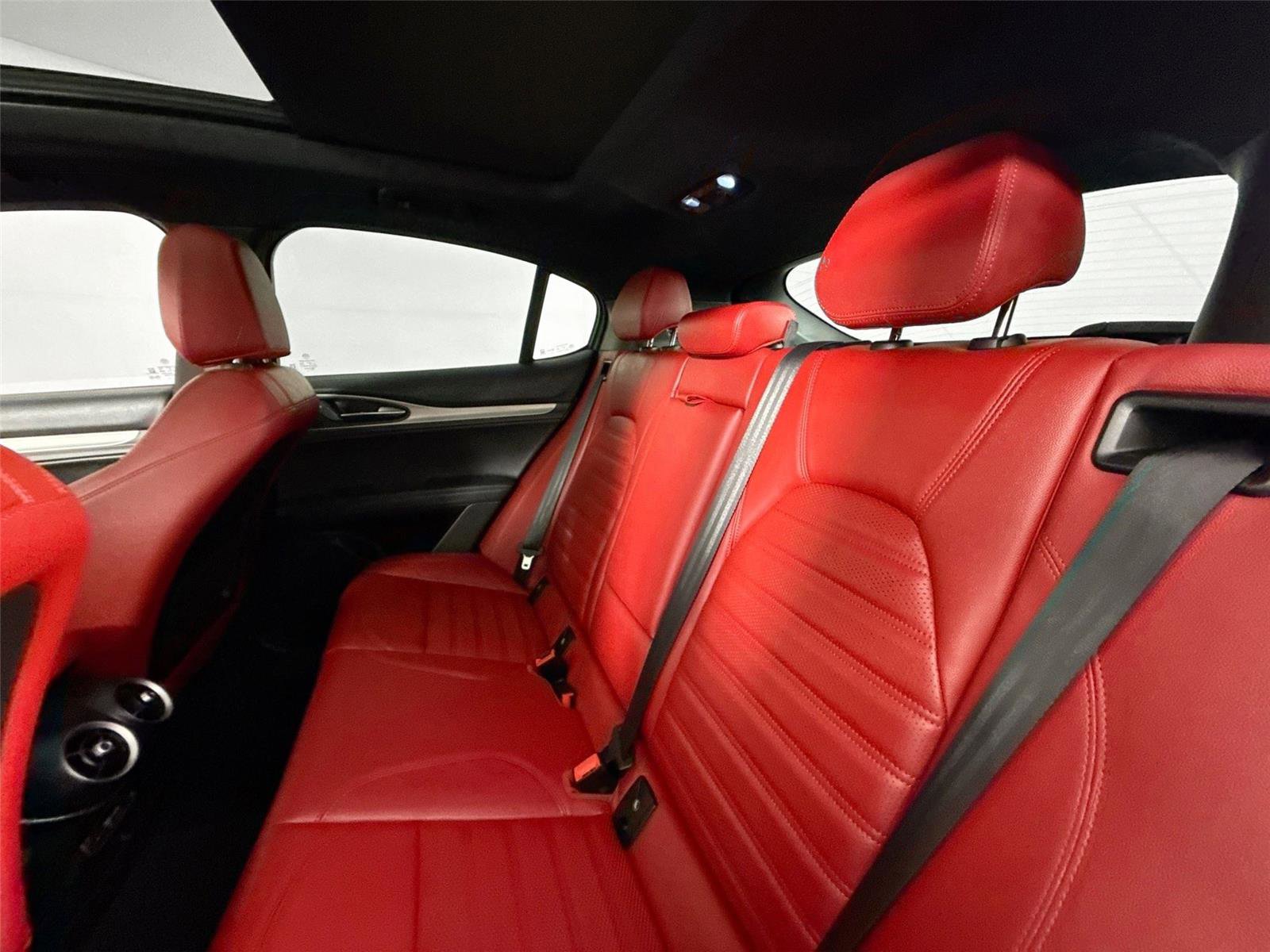 2024 Alfa Romeo Stelvio Veloce