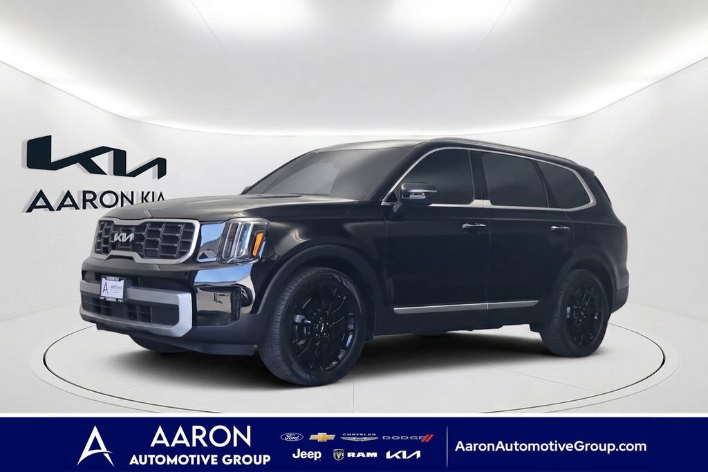 Used 2024 Kia Telluride S w/ S Sunroof Package