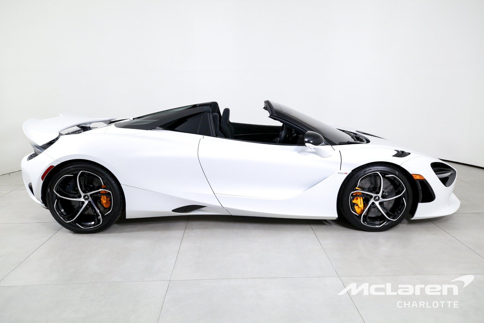 Used 2024 McLaren 750S Spider photo 11