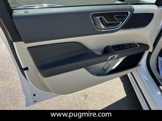 2018 Lincoln Continental Select