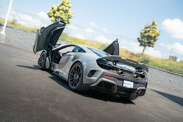 Used 2016 McLaren 675LT Coupe photo 33