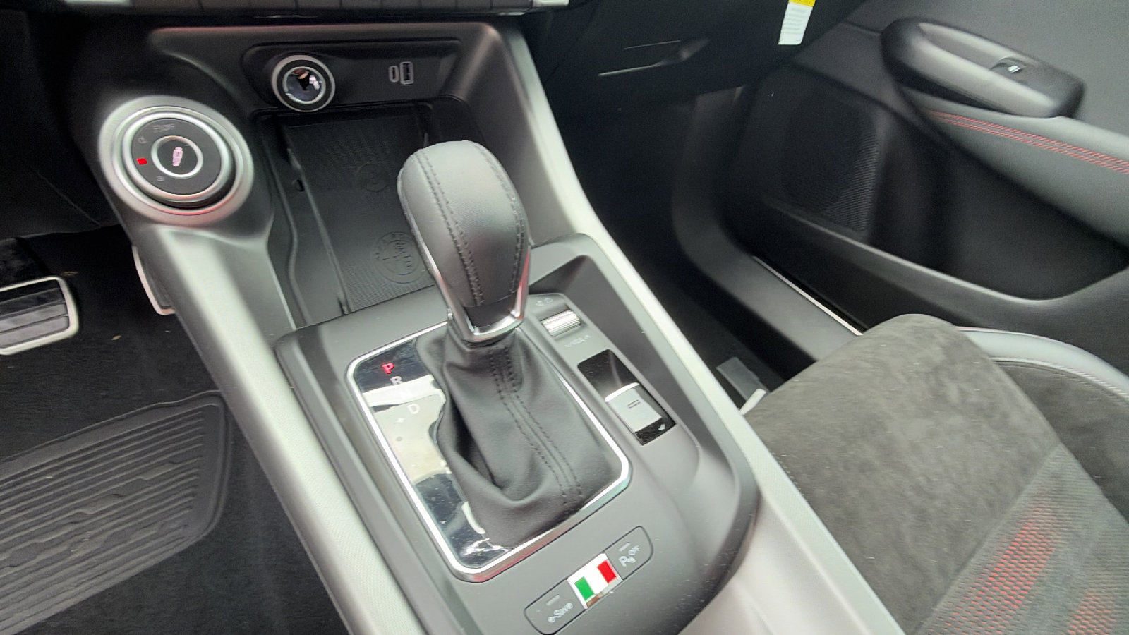 2024 Alfa Romeo Tonale Veloce