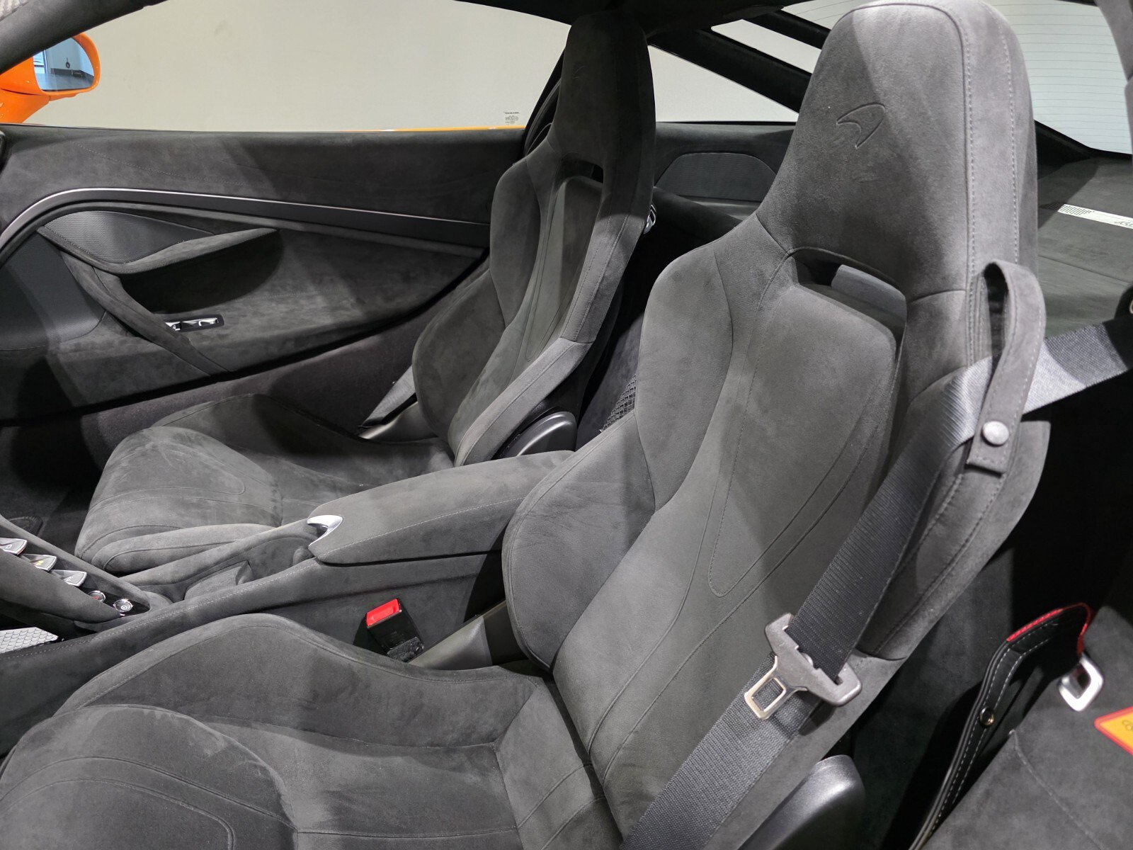 Used 2024 McLaren 750S photo 8