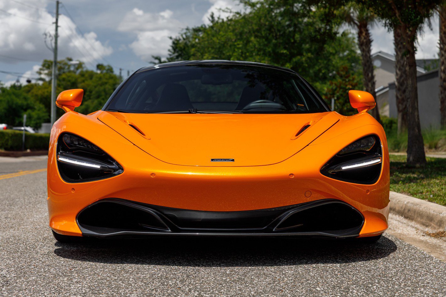 Used 2019 McLaren 720S Luxury photo 4