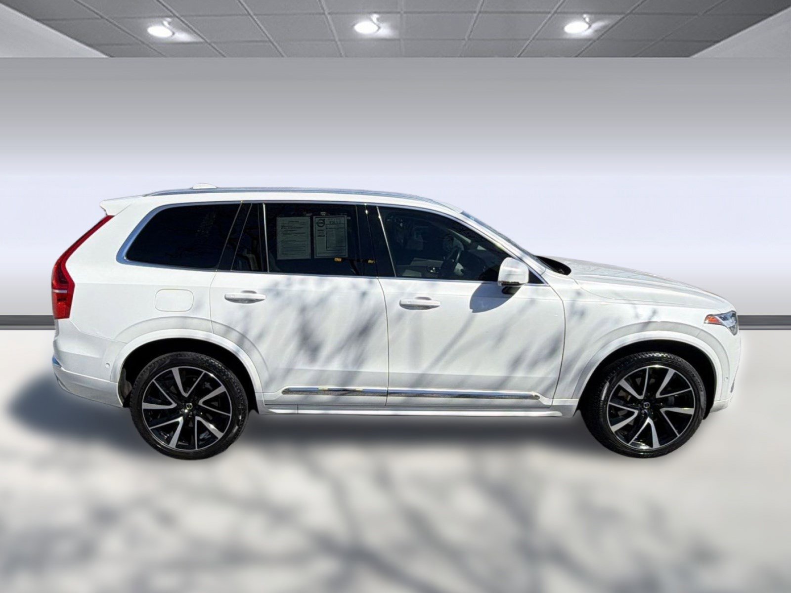 2023 Volvo Xc90 B6 Plus
