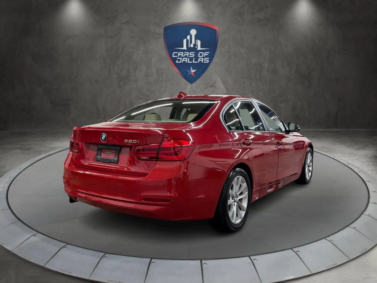 2016 BMW 320i Sedan