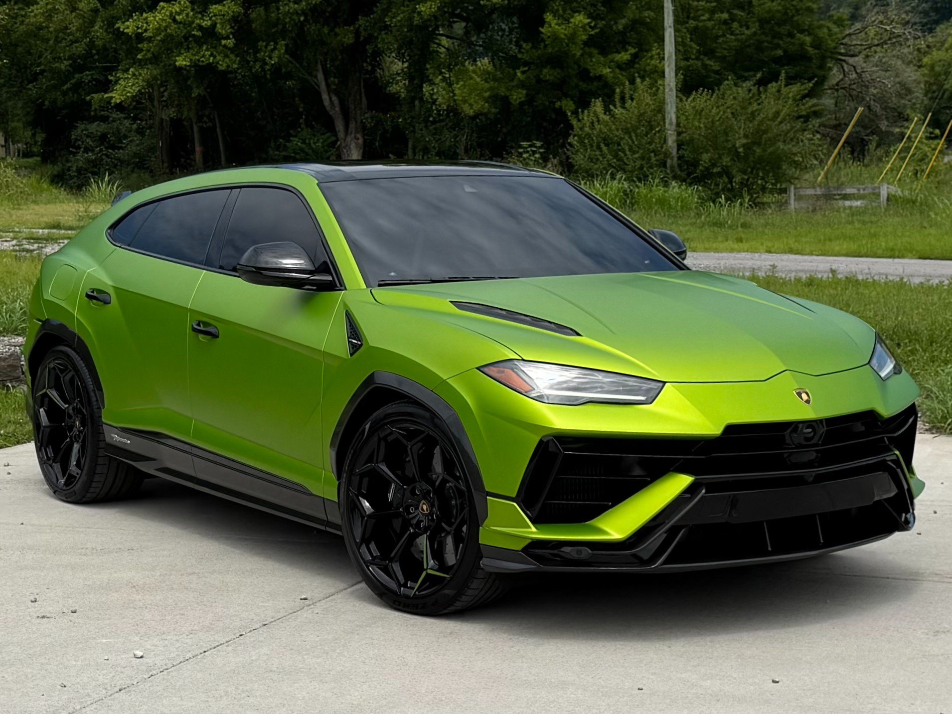 Used 2023 Lamborghini Urus Performante