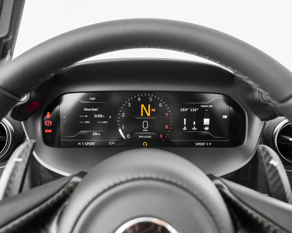 New 2027 McLaren 750S photo 9