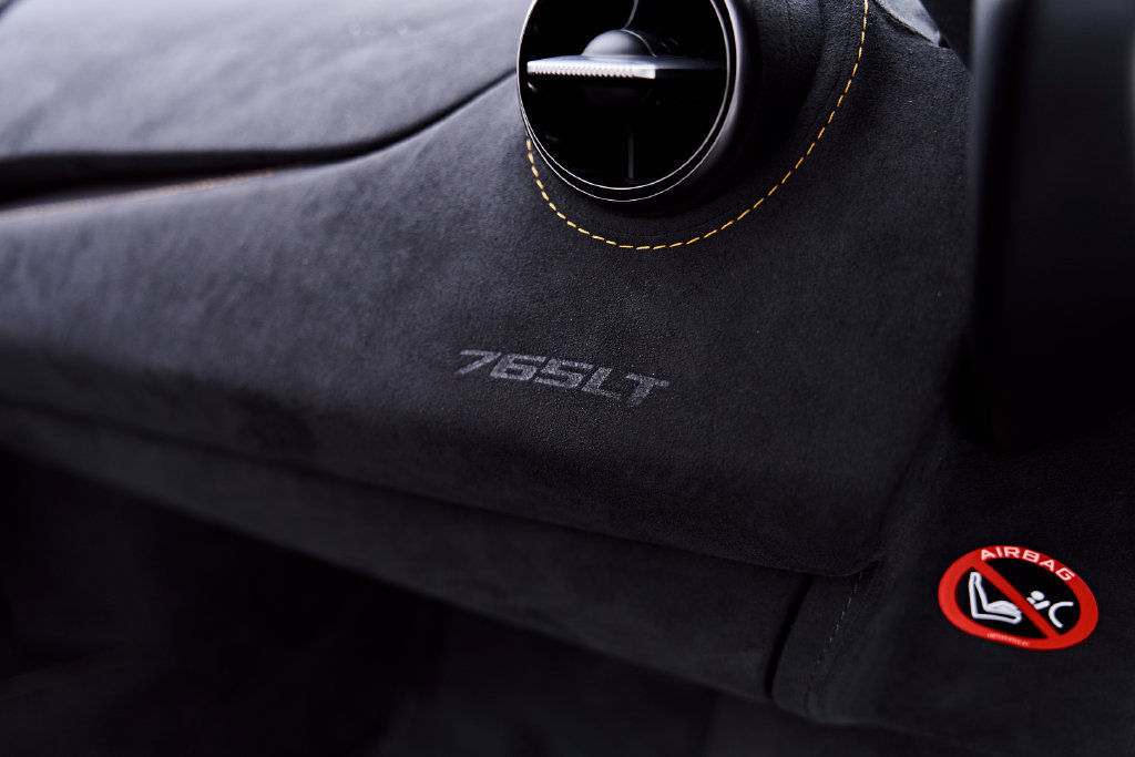 Used 2022 McLaren 765LT photo 71