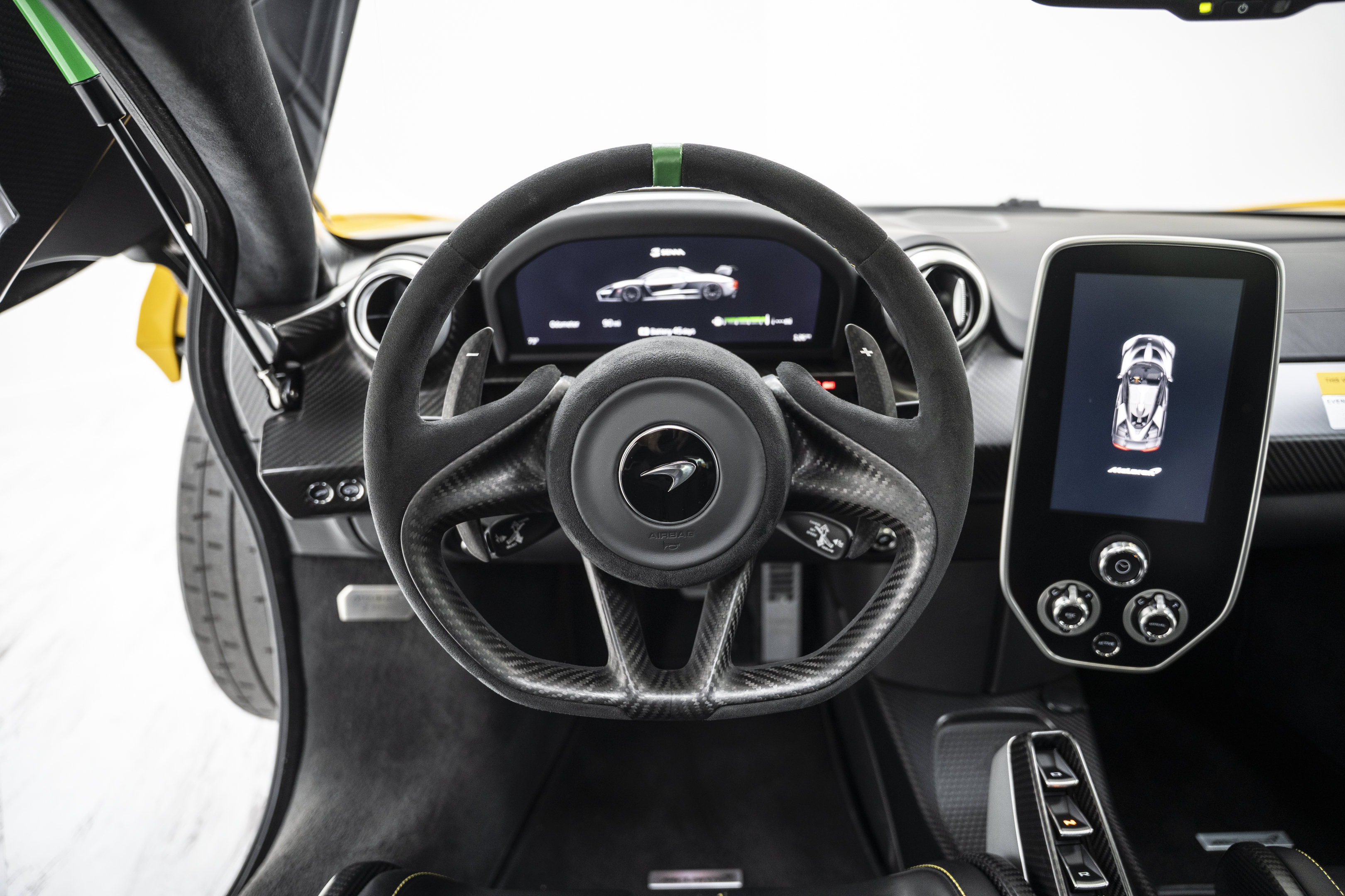 Used 2019 McLaren Senna photo 40