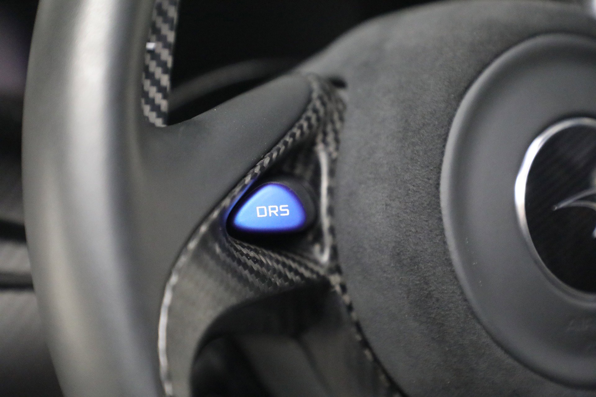 Used 2014 McLaren P1 photo 33